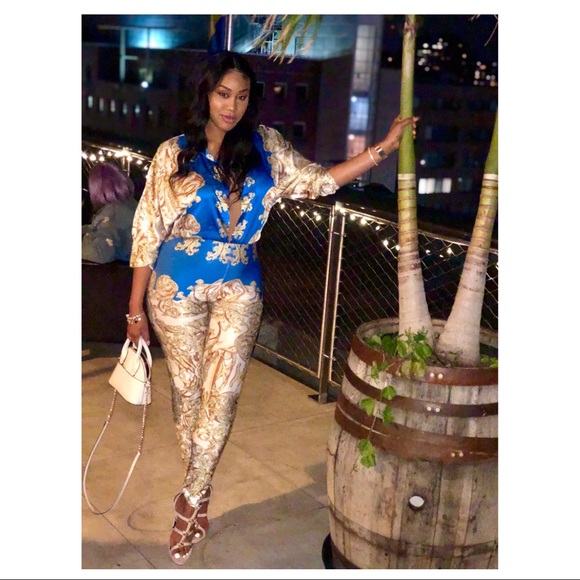 Meet your Posher, Shanty - Picture 1 of 3